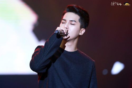 Mino, Kyuhyun đến Việt Nam