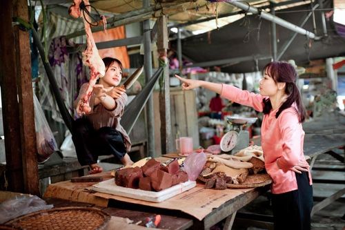 Lý thú ảnh kỷ yếu chợ quê thời bao cấp