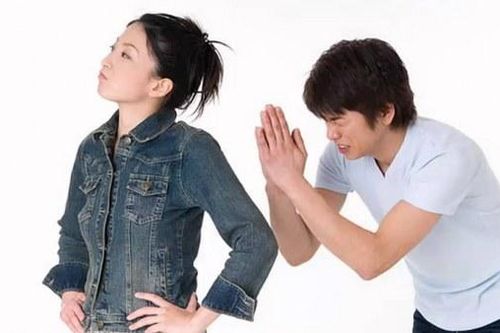 Cách kiềm chế cơn ghen của vợ