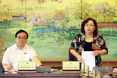 Cần xem lại quy trình làm luật