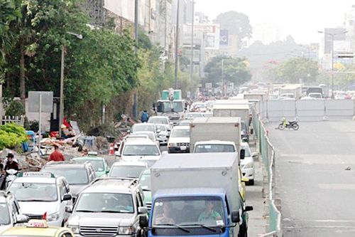 Hạ tầng đói vốn