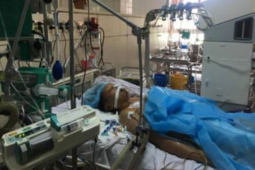 Bệnh nhân nặng trong sự cố chạy thận đang diễn biến xấu