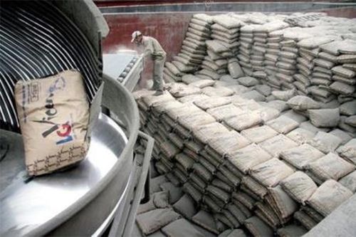 Vicem mang niềm vui đến các huyện nghèo