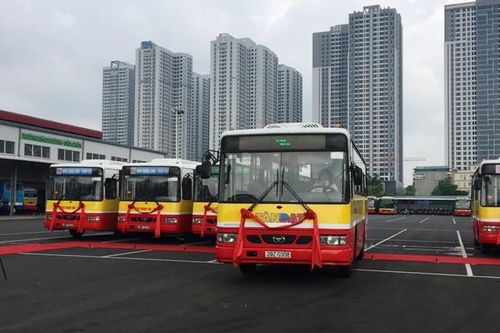 Thêm 2 tuyến buýt 95 và 96 kết nối trung tâm Hà Nội với vùng ngoại thành