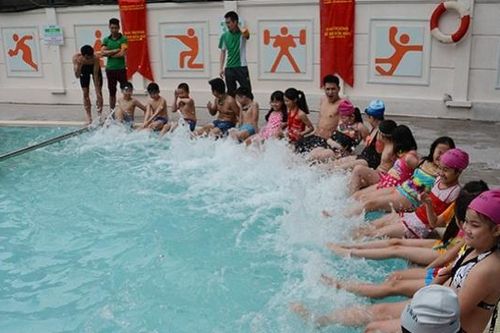 Phòng tránh đuối nước cho trẻ em dịp hè
