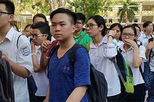 Đề thi môn Toán vào lớp 10 không quá khó