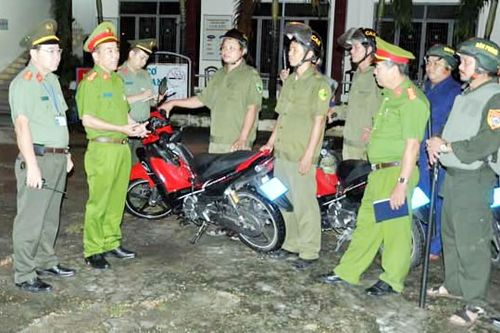 Kỷ niệm 50 năm ngày truyền thống lực lượng XDPTTDBVANTQ (16-6-1967 – 16-6-2017): - Tiếp tục phấn đấu hoàn thành xuất sắc nhiệm vụ trong tình hình mới