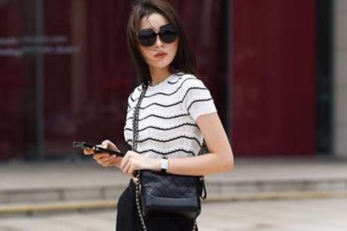 Mẫu túi xách đang được Kỳ Duyên, Ngọc Trinh lăng xê có gì đặc biệt?