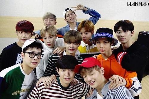 Wanna One xác nhận show truyền hình đầu tiên sẽ đổ bộ là Happy Toghether