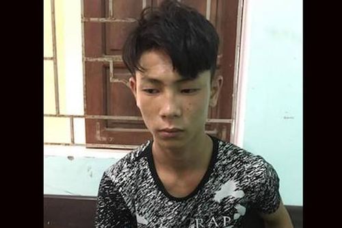 Mượn xe đi mua cà phê, rút trộm tiền của chủ quán bia