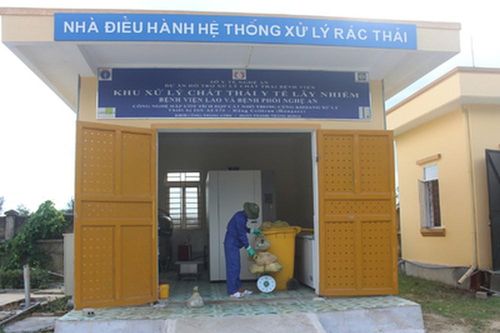 Bệnh viện Lao và bệnh Phổi Nghệ An tăng cường quản lý chất thải y tế