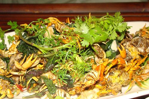 Cách làm cua chiên sa tế thơm ngon khó cưỡng