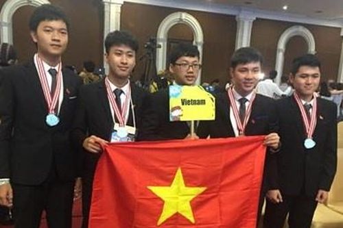 Ngôi trường có 4 học sinh giành huy chương Olympic quốc tế