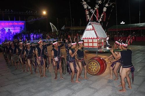 Nhịp cồng chiêng của dân tộc Ba Na