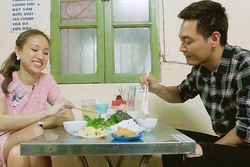 MC Phan Anh – Thanh Vân 'hỏi xoáy đáp xoay' về bún đậu Hà Nội