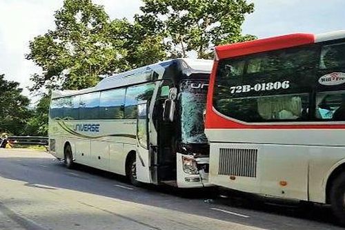 Lâm Đồng: Xe 45 chỗ mất thắng trên đèo Bảo Lộc