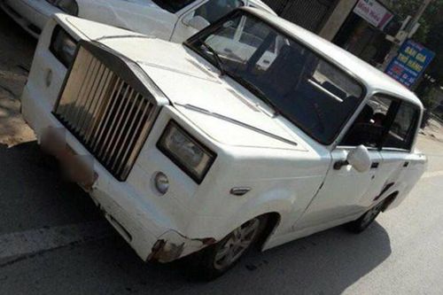 Rolls-Royce tự chế của người Việt lên báo Tây