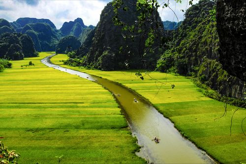 Non nước Ninh Bình đậm chất 'Dấu ấn Việt Nam'