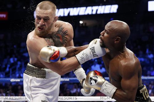 Mayweather hạ knock-out 'Gã điên' McGregor