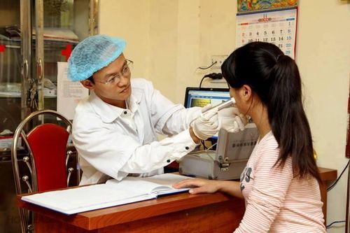Chữa bệnh đau cột sống, dạ dày, đại tràng, chứng liệt dương chỉ trong 10 ngày