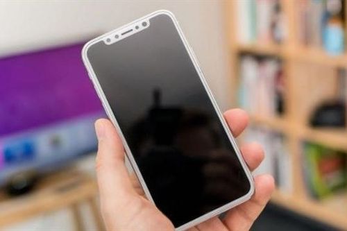 iPhone 8 'nhái' chạy iOS 11 gây sốc cộng đồng mạng