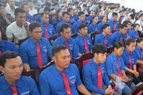 Những bác sĩ trẻ đầu tiên tình nguyện về vùng khó khăn
