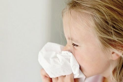 10 bệnh trẻ hay gặp lúc giao mùa và cách phòng tránh