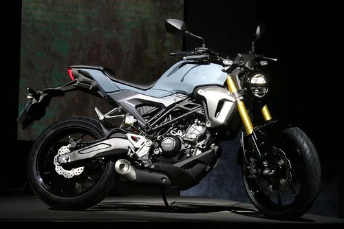 Honda giới thiệu CB150R ExMotion, giá từ 3.000 USD