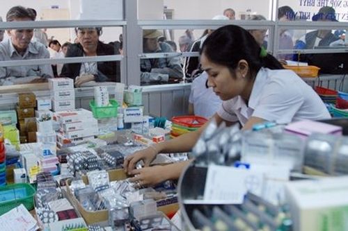 Có nên tách Dược khỏi ngành Y tế?