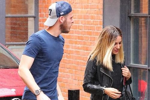 De Gea đưa bạn gái đi ăn sau trận MU hòa Stoke