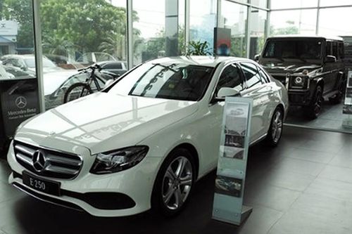 Triệu hồi hơn 1200 xe ôtô Mercedes-Benz tại Việt Nam
