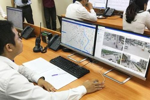 Ra mắt 'Trung tâm điều hành xe buýt thông minh'