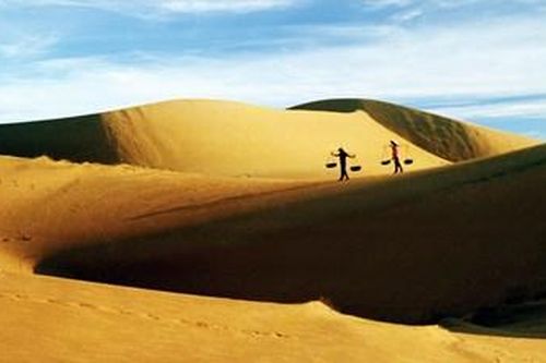 Kỳ thú đồi cát bay Mũi Né