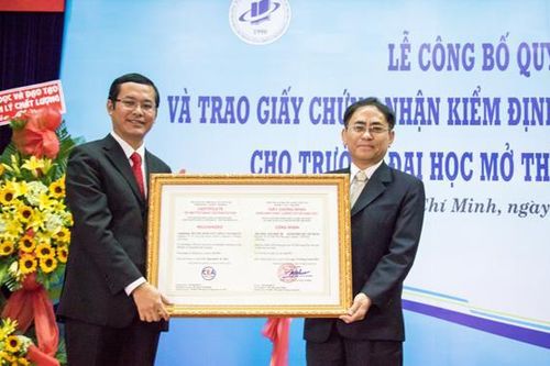 Đại học Mở TPHCM đạt kiểm định chất lượng giáo dục