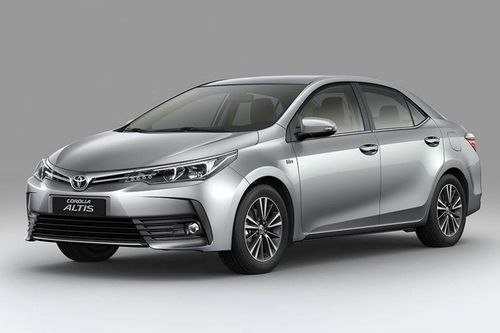 Toyota Việt Nam ra mắt Corolla Altis mới 2017 với giá từ 702 triệu đồng