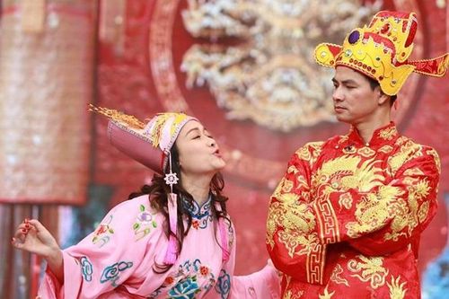 Giữa ồn ào vợ NSƯT Xuân Bắc tố NSND Anh Tú chèn ép, Vân Dung tiết lộ bất ngờ