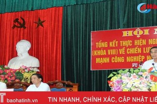 Công tác cán bộ ở cơ sở ngày càng chuyển biến tích cực