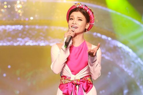 Phạm Phương Thảo xúc động hát tặng sinh nhật cố nhạc sĩ An Thuyên