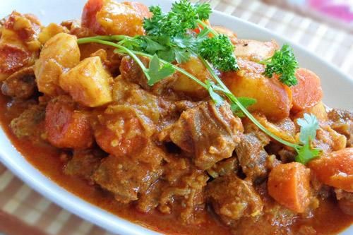 Cách làm cà ri bò kiểu Nhật thơm ngon khó cưỡng ngày mát trời