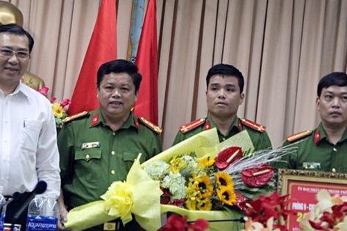 Bắt cụ bà 67 tuổi vận chuyển 1 bánh heroin 'khủng' vào Đà Nẵng