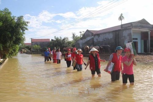 Thanh Hóa: Mưa lớn suốt 3 ngày, vùng lũ Yên Định bị cô lập
