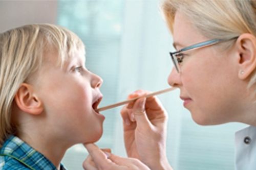 Viêm amidan: Nguyên nhân, triệu chứng, biến chứng và cách điều trị