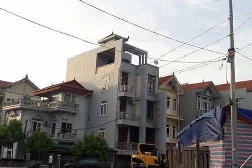 Hà Nội: Chùm ảnh cả khu dân cư phải đi xin điện để dùng