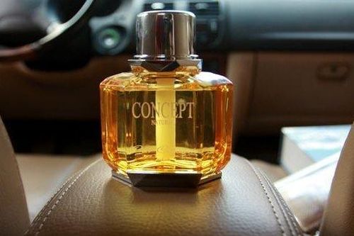 Để nước hoa trong ô tô, coi chừng cài bom nổ chậm