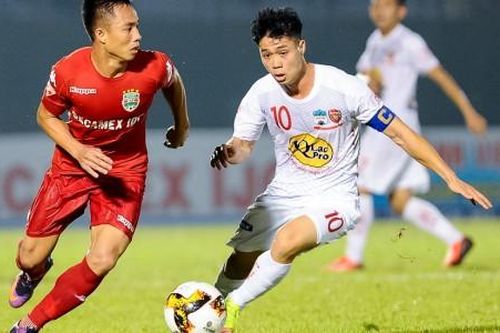 HAGL gần vô địch về thẻ phạt ở V-League