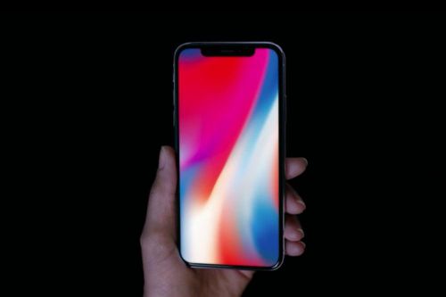 Hơn 300 chiếc iPhone X bị cướp ngay trước ngày mở bán