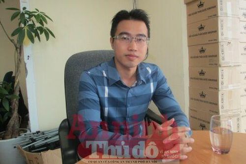 Gặp nam thanh niên nhặt được tiền tìm cách trả lại người bỏ quên