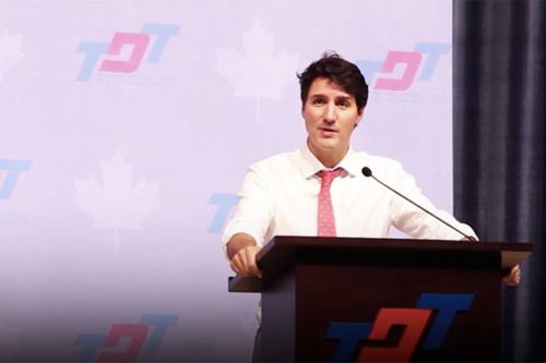 Thủ tướng Canada Justin Trudeau: 'Tôi từng rất áp lực khi được kỳ vọng phải được như cha mình'