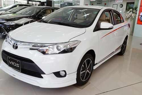 Toyota Vios: Ô tô hot liên tục giảm giá, xuống dưới 500 triệu
