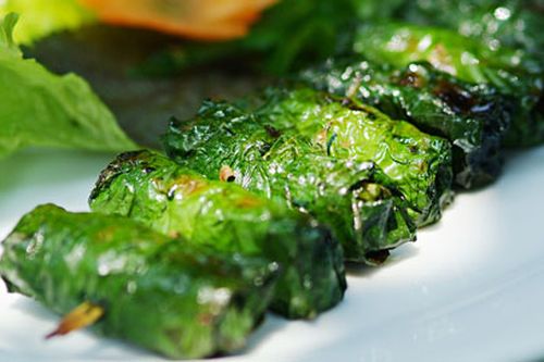 Đang cho con bú, các mẹ cần tránh 7 loại thực phẩm gây tắc sữa này